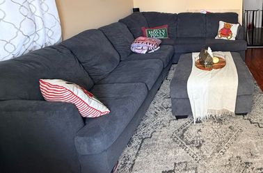 Grey/blue Sectional