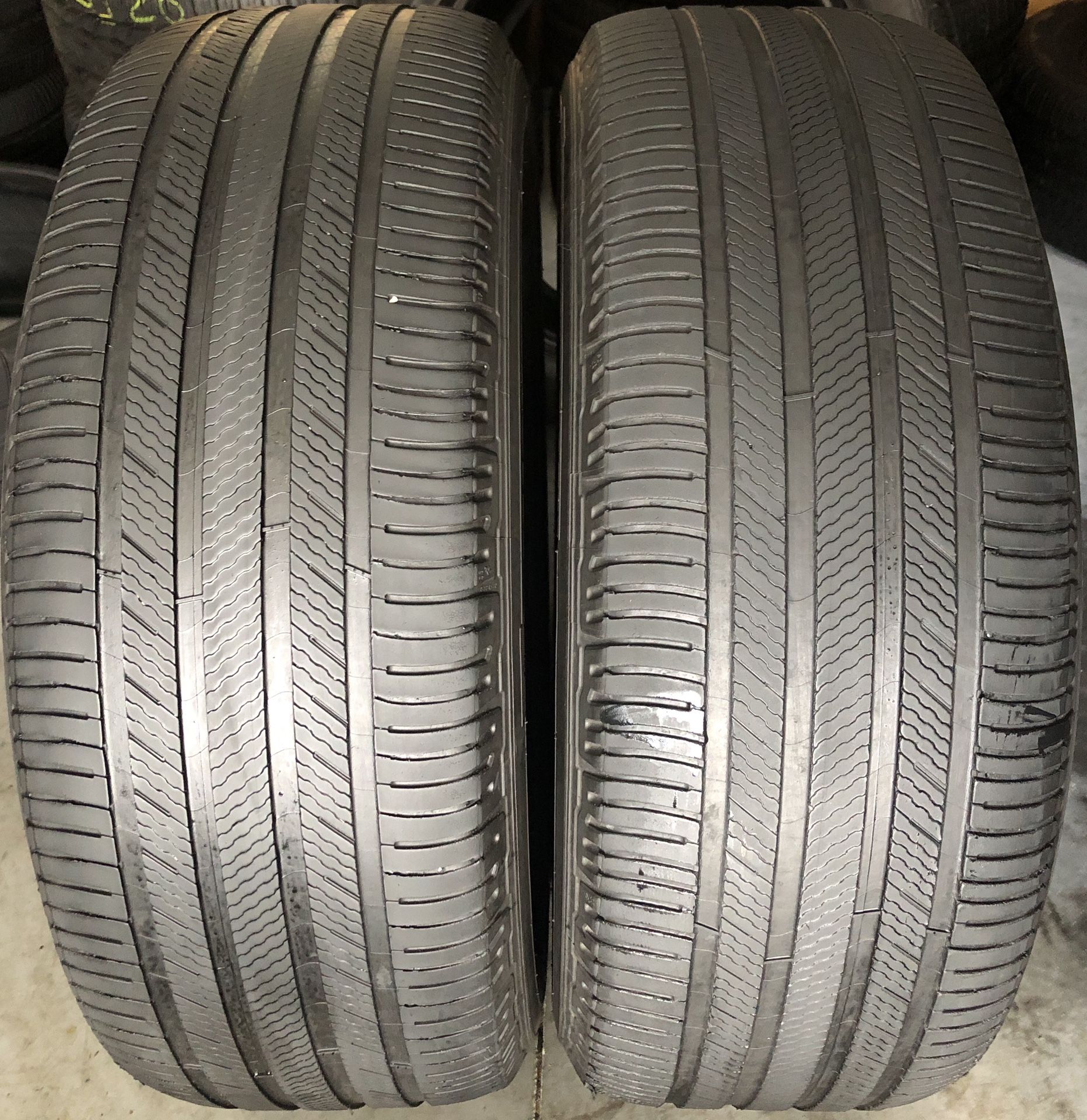 Tires 255-55-20