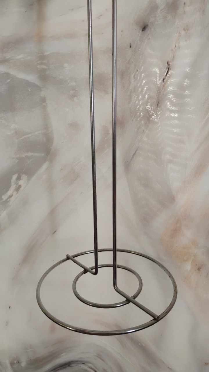 Paper Towels holder. Soporte Para Toallas De Papel.