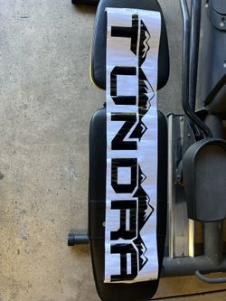 Toyota Tundra Sticker Mate Black