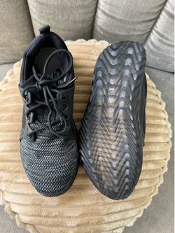 Work shoes steel toe