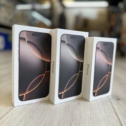 iPhone 16 Pro & 16 Pro Max Available (ALL COLORS)(Unlocked) (Take It Home In Payment/ llévatelo a casa en pagos)