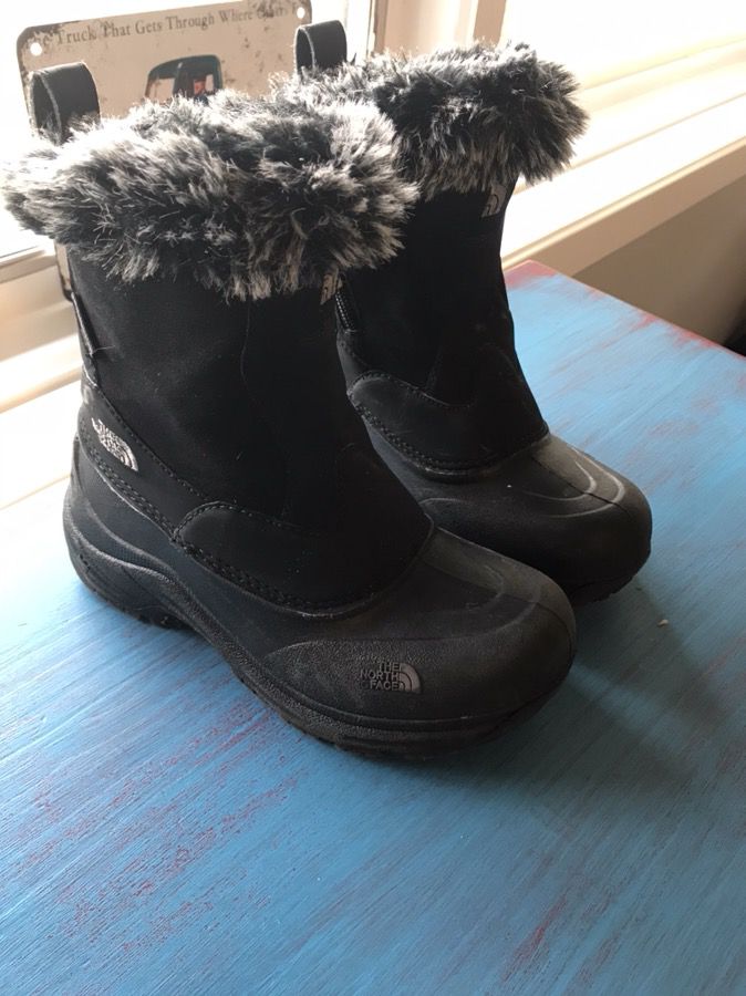 North Face Girl’s Boots Size 1