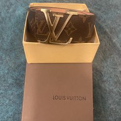 Louis Vuitton belt