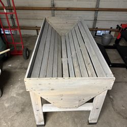 Large Raised Garden Planter Box – Solid Wood – Perfect for Vegetables/Herbs