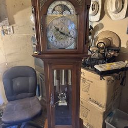 Old Clock 🕰️ 🕰️..!!