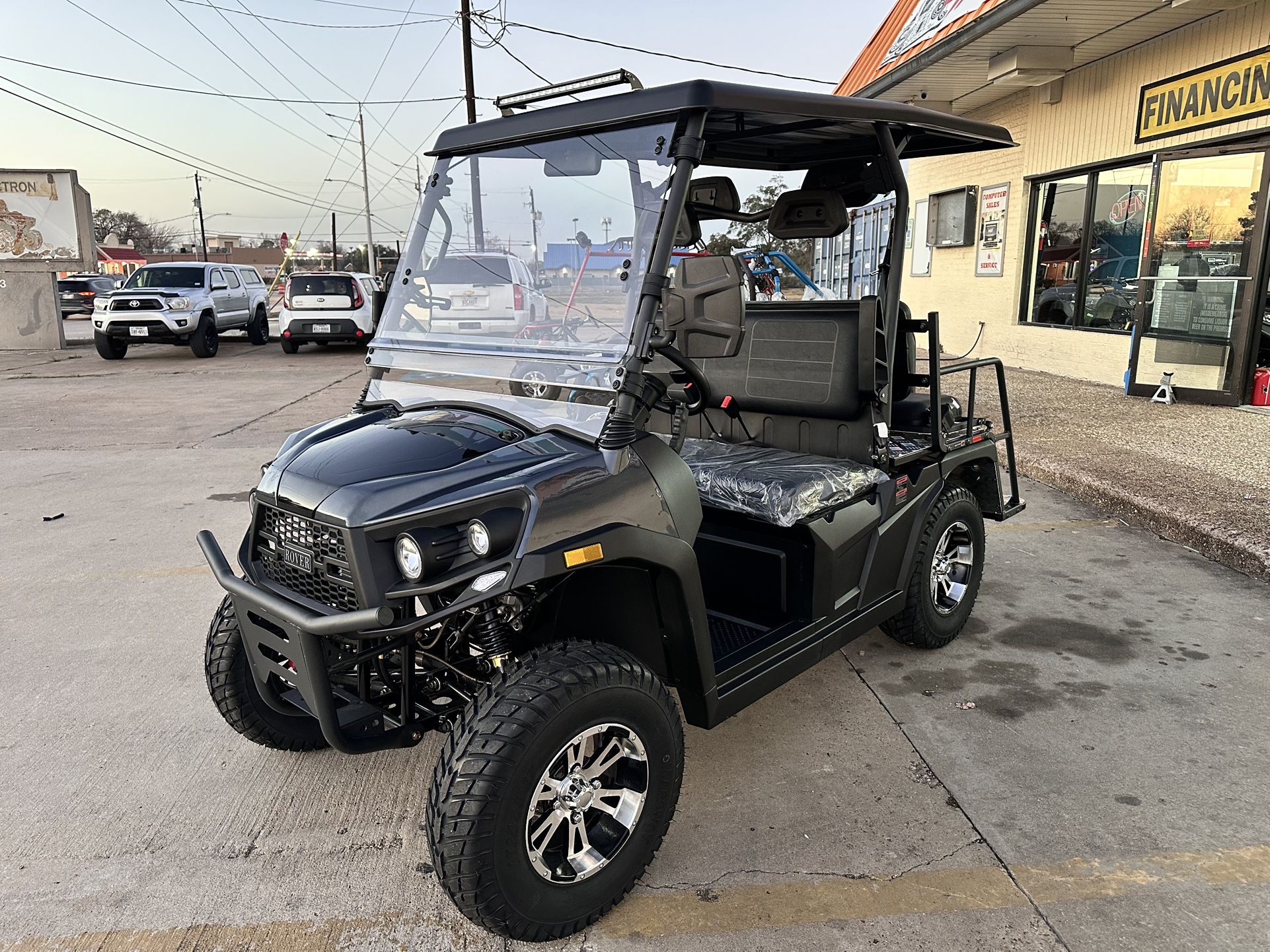 VITACCI ROVER 200CC EFI GOLF CART for Sale in Houston, TX - OfferUp
