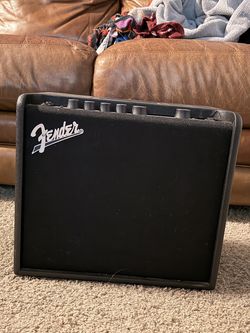 Fender Mustang LT25 25W 1x8"