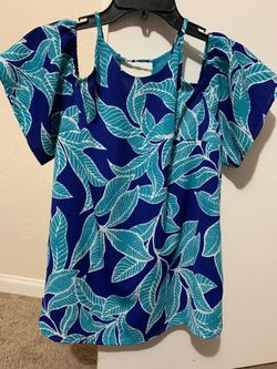 Women’s Summer Floral Top. (Size-Medium)