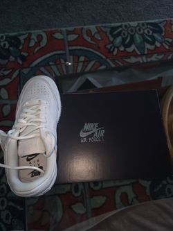 White Air Force 1