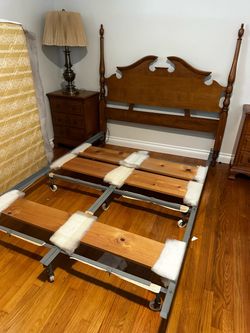 TWIN Solid Wood Bed Frame (pickup North Hollywood)