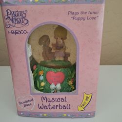 Vintage Precious Moments Snow Globe (Puppy Love)