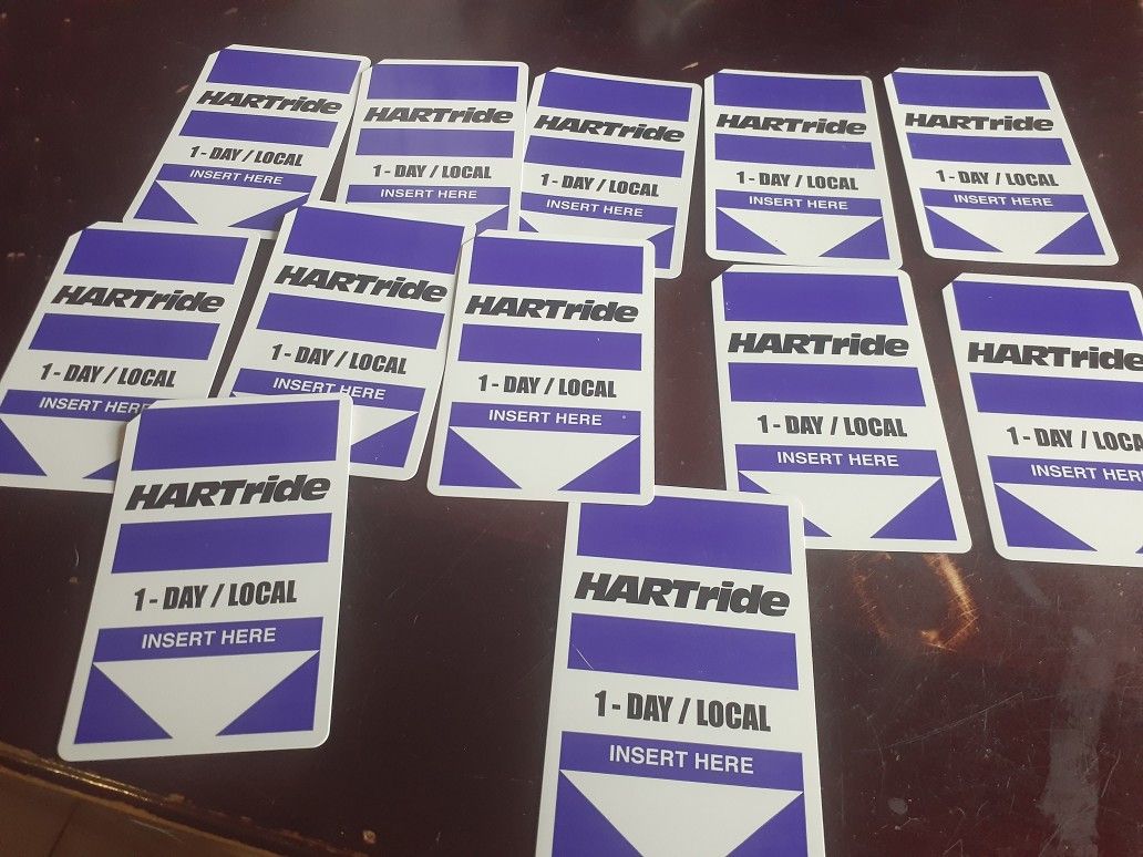 12 hartline bus passes