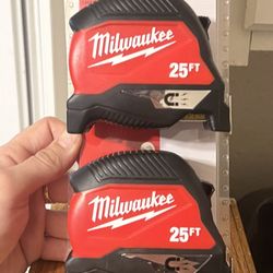 Milwaukee 25 Ft.” Magnetic Tape Measure Brand New.! Pack 