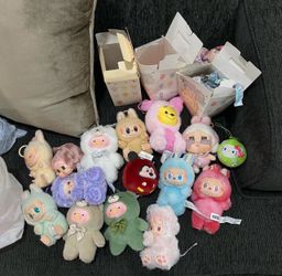 Pop Mart Plush Blind Box Figures Lot