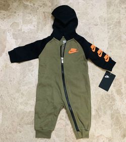 Nike Baby`s Futura Long Sleeve Full Zip Hooded Coverall