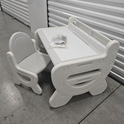 Toddler Plastic Activity Desk w/Whiteboard