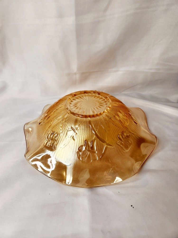 Vintage  1940's Jeannette Iris Herringbone Marigold Depression Glass Serving Bowl. 