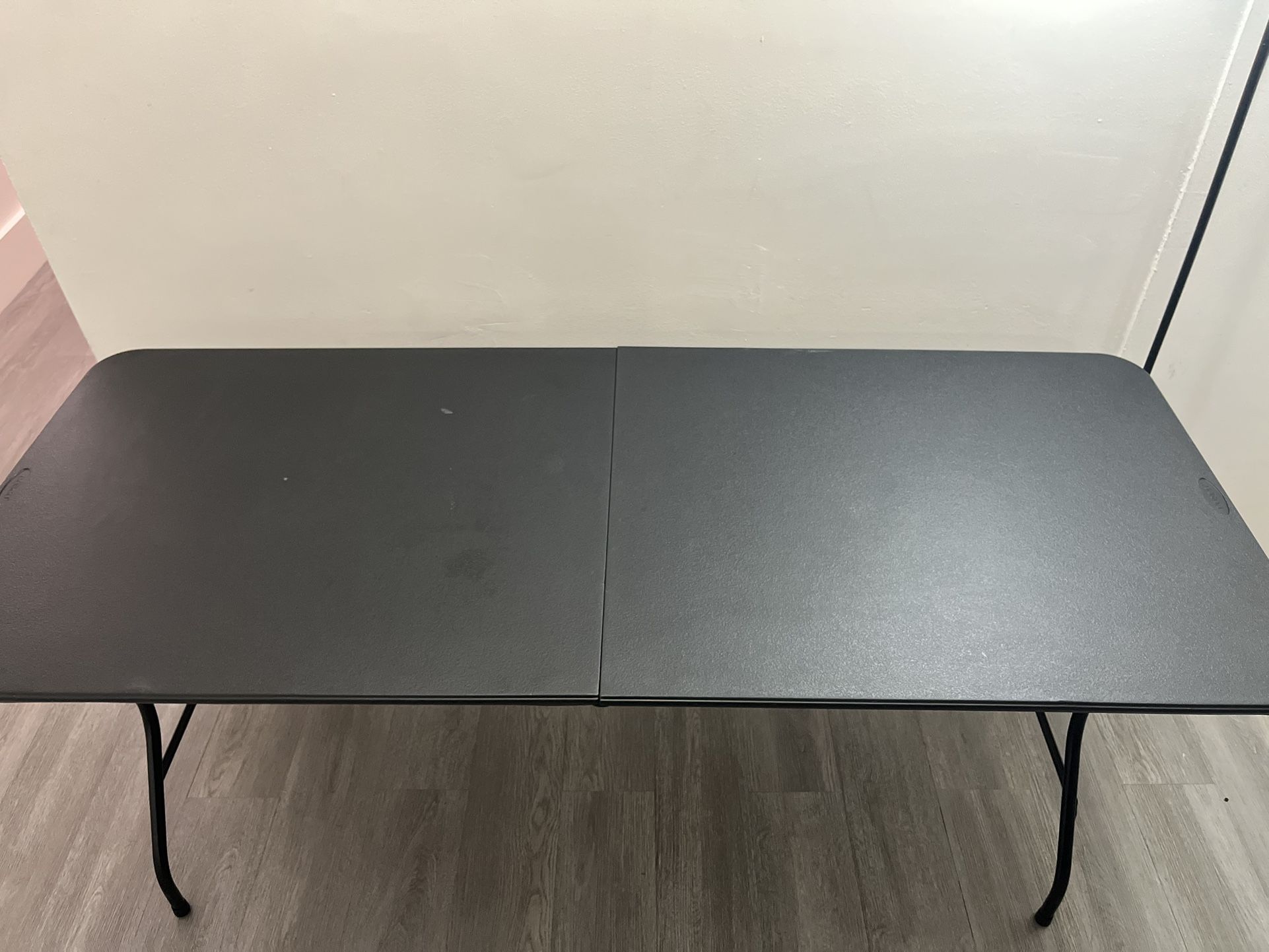 Foldable Black Table