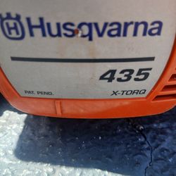 ***HUSQVARNA 435 CHAINSAW *** (LIKE NEW!!! GREAT DEAL!!!)