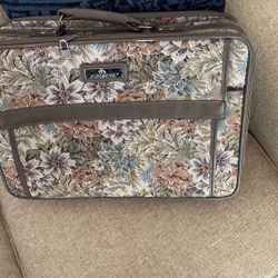 JORDACHE Floral  Carry-On Luggage
