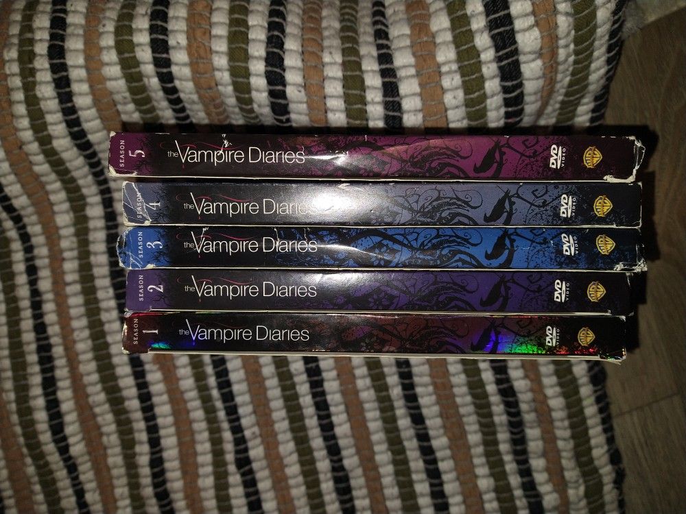 Vampire Diaries Seasons 1-5 DVD