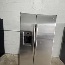 Refrigerator GE 36 counter depth