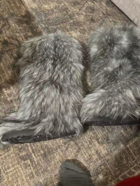 Fur Boots 