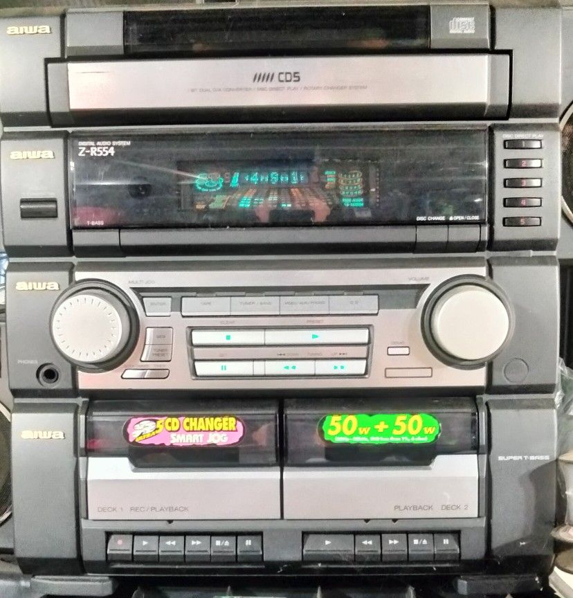 Aiwi Stereo System