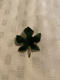 1950’s Green Enamel Maple Leaf Brooch