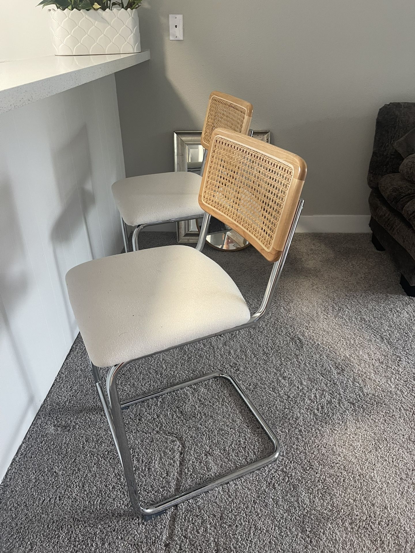 Cute Ratan Bar Stools