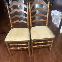 Pair Of Vintage Stakmore Ladder Back Folding Chairs. Good Condition 