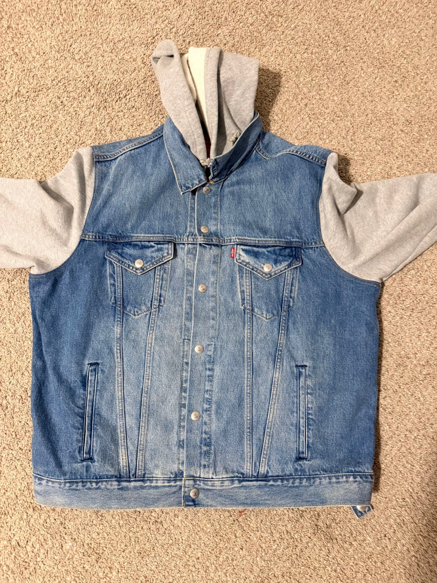 Men’s Extra Large New Levi Denim Jacket