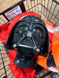 Star Wars and scream mask