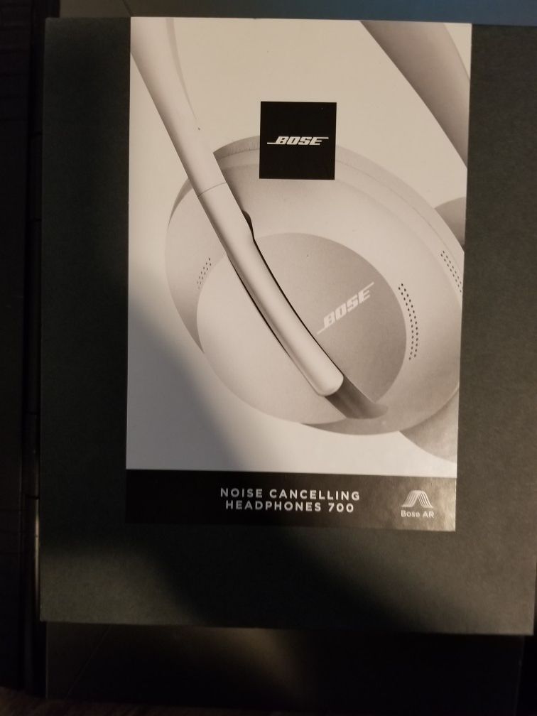 Bose® - Noise Cancelling Headphones 700 - Soapstone Limited edition