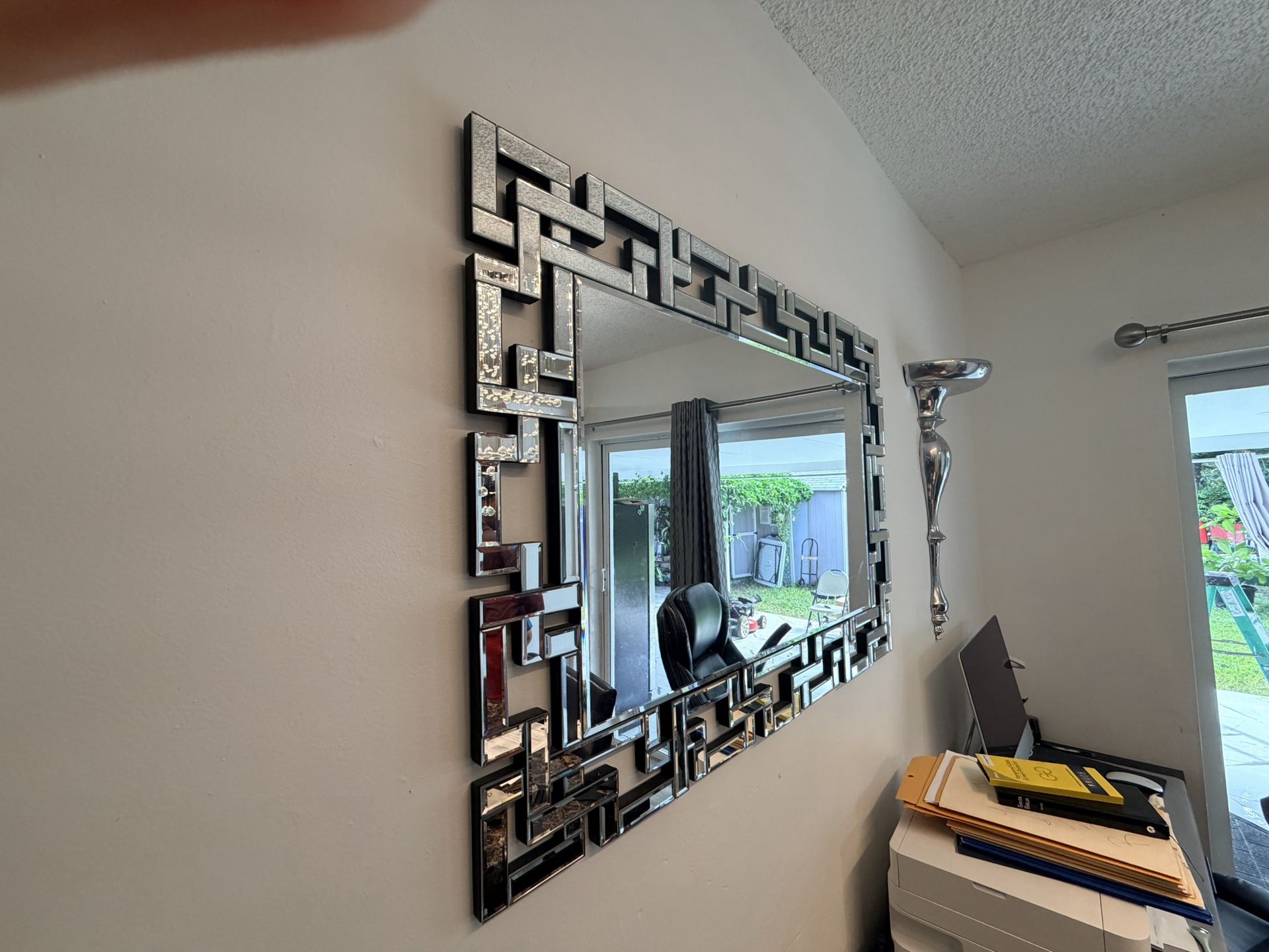 Espejo/ Candelabros/Mirrow Candle Holders.