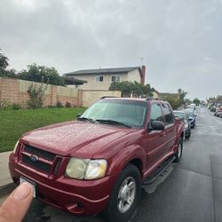 Ford Explorer Sport Trac 