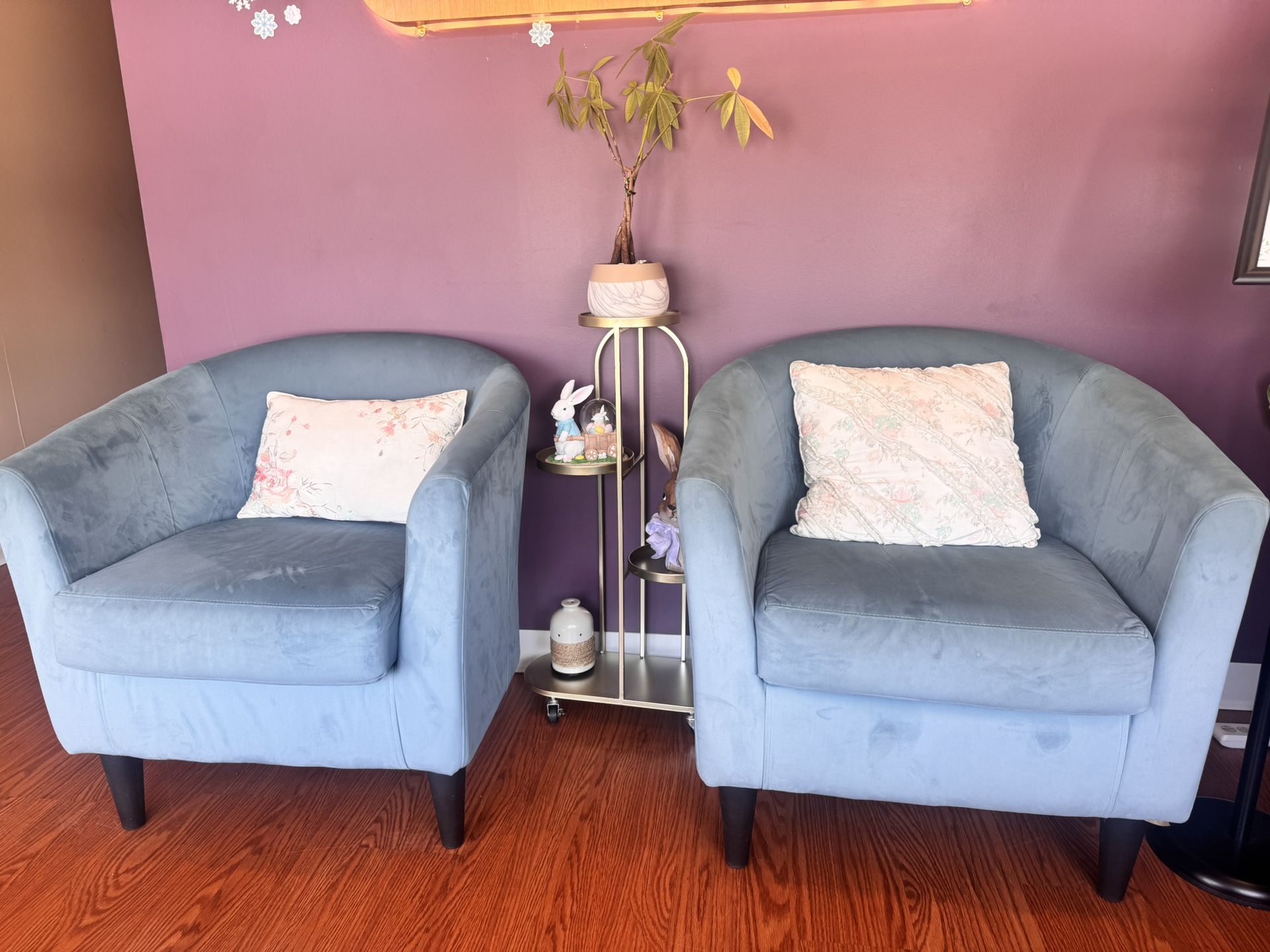 Arm Chair Set