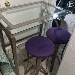Bar Table With Stools 