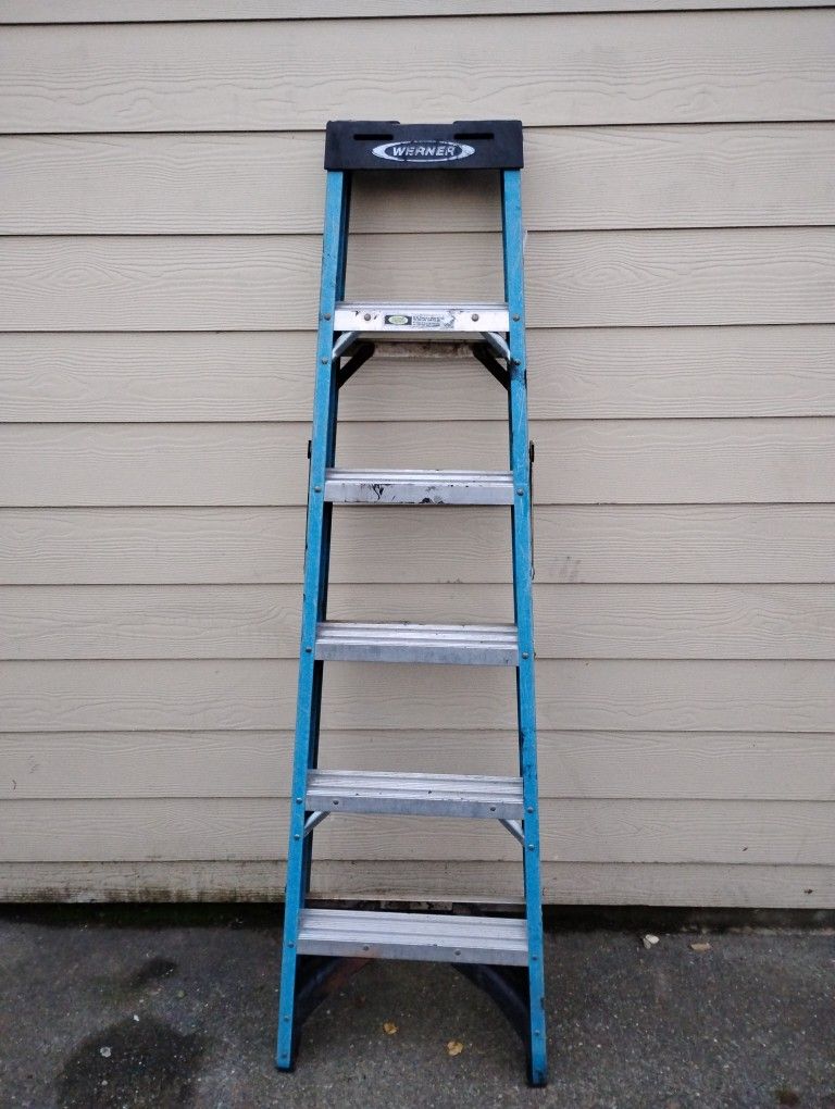 6' Foot Werner Fiberglass Ladder