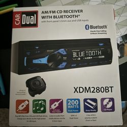 brand new car radio never even taken out of box