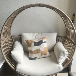 Egg Chair & Ottoman