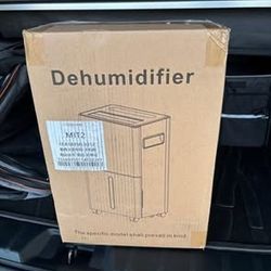 new 1500 sq ft dehumidifier with wheels. 21 points with drainhose. cont drainage auto defrost by Bicepos  