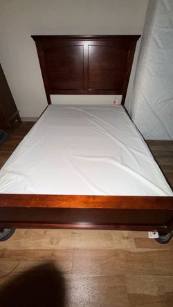 Bed and mattress