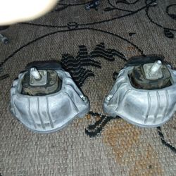 N54 335i Motor Mounts