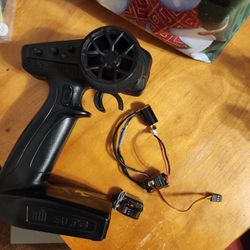 Spektrum Brushless Motor And Esc And Controller. (For 1/24th Scale Rcs)