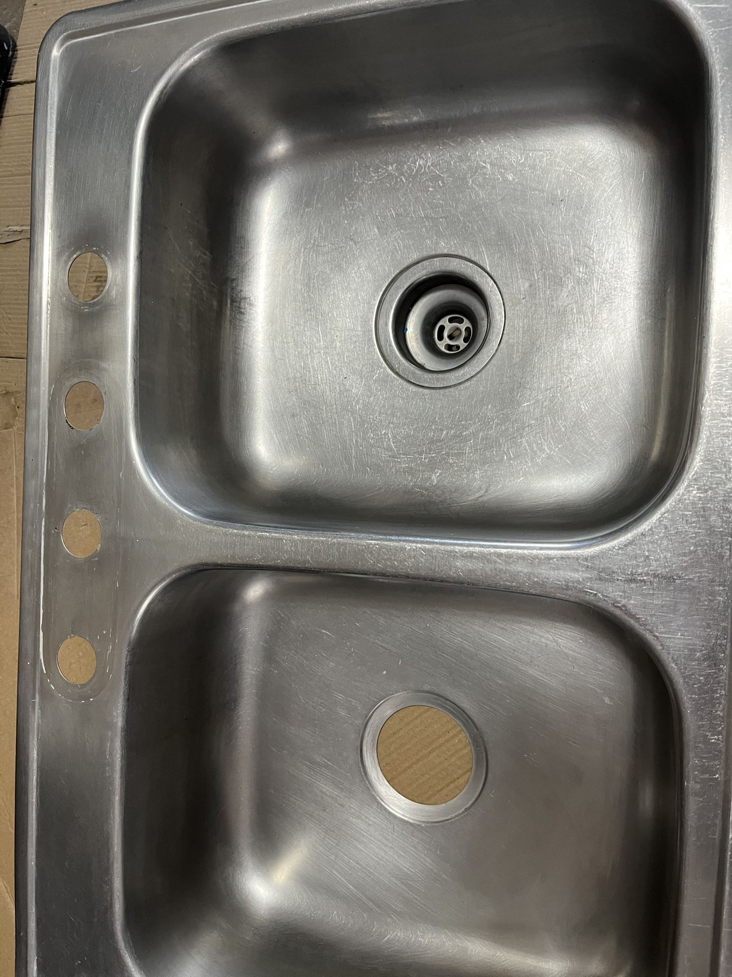 Kichent Sink 33” X 22”