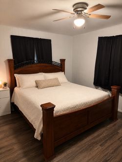 King size bed