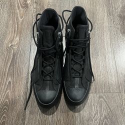 ACW CONVERSE SIZE 8.5