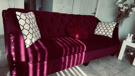Burgundy Velvet Tufted Chesterfield Sofa